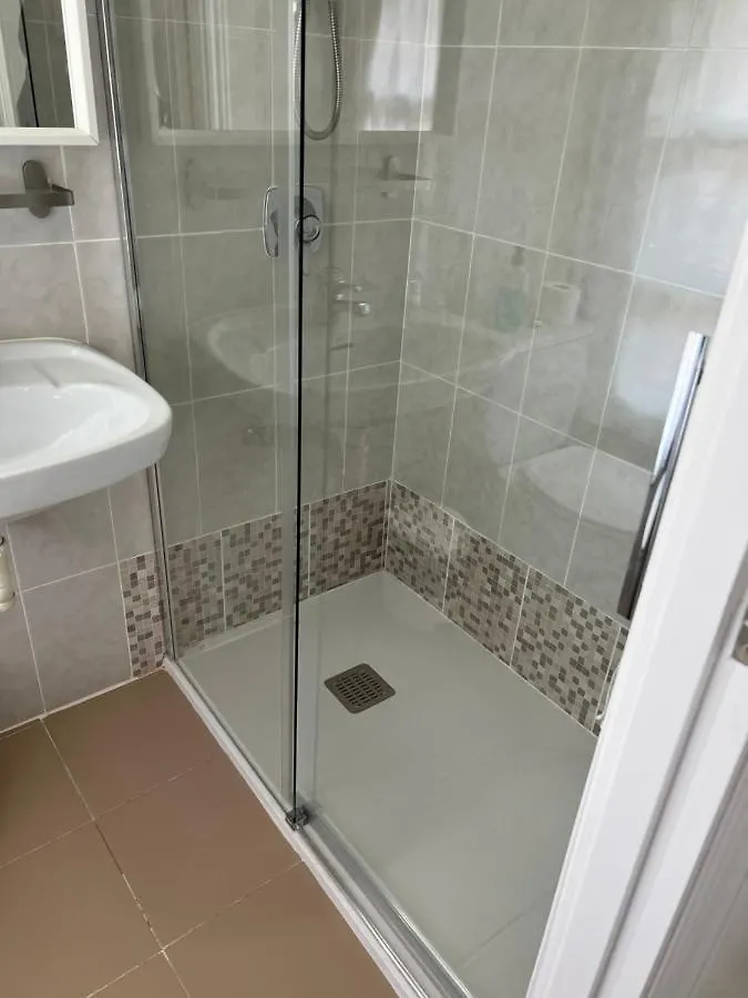 ** Pensjonat Pension Zeus Barakaldo Hiszpania